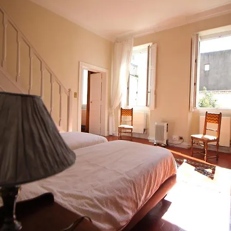 Apartamento Roussy Romaine