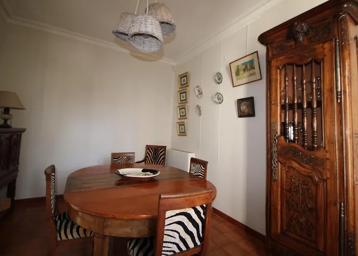 Apartment Roussy Romaine